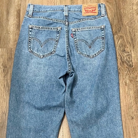 Levi's® High Waist Straight‎ Mom Jeans Size 26 - Picture 7 of 12
